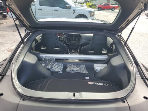 Used 2024 Nissan Z NISMO w/ Floor Mat Package image 10