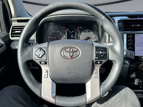 Used 2024 Toyota 4Runner SR5 AWD/4WD image 15
