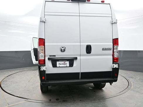 Used 2025 RAM ProMaster 2500 w/ Convenience Group image 41