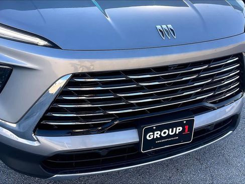 Used 2025 Buick Enclave Preferred image 30