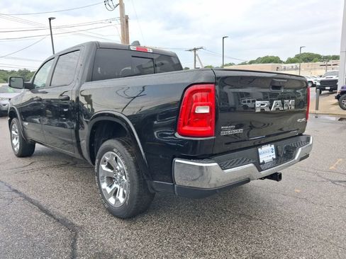 Certified 2025 RAM 1500 Big Horn AWD/4WD image 10