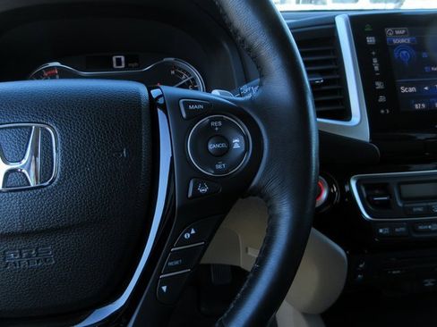 Used 2016 Honda Pilot Elite image 23