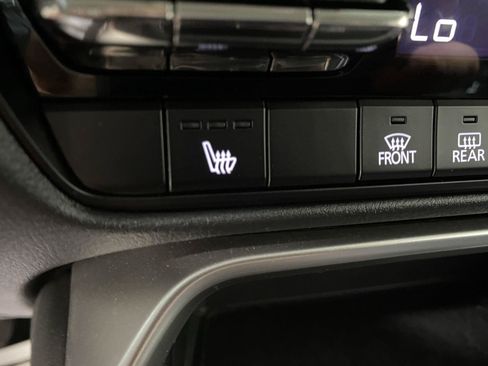 Used 2024 MAZDA CX-90 Plug-In Hybrid w/ Preferred AWD/4WD image 30
