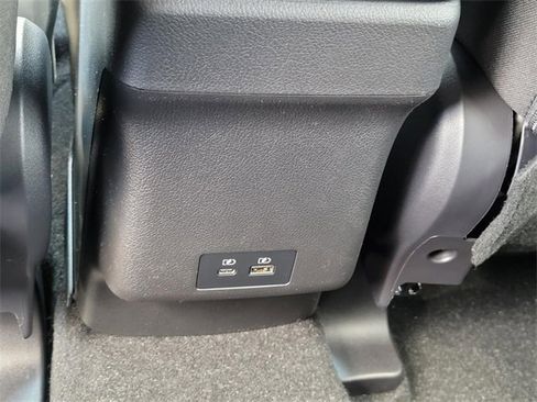 New 2025 Mitsubishi Outlander Sport SE image 13