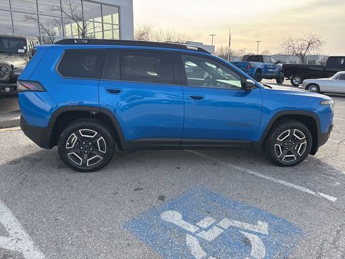 New 2026 Jeep Cherokee Limited AWD/4WD image 35