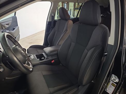 Used 2022 Subaru Outback Premium image 28