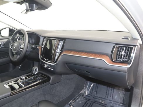 Used 2023 Volvo S60 T8 Plus AWD/4WD image 41