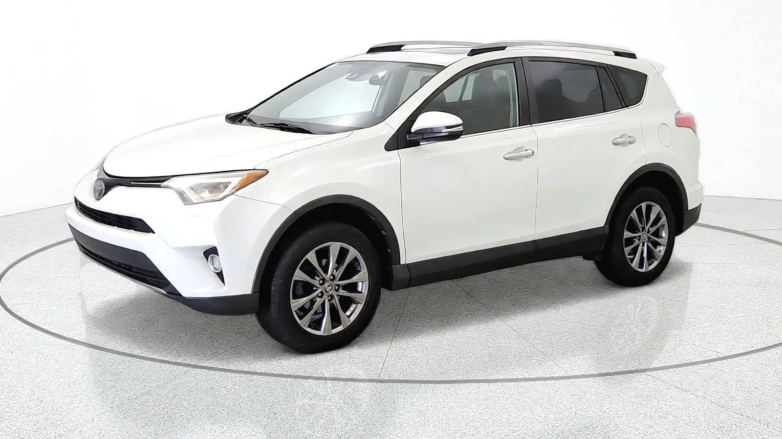 Used 2018 Toyota RAV4 Limited w/ All Weather Liner Package AWD/4WD image 4
