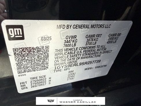 Used 2025 Cadillac Escalade Sport w/ LPO, ONYX Package image 32