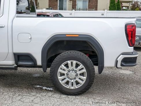 Used 2022 GMC Sierra 2500 Denali w/ Denali Ultimate Package AWD/4WD image 9