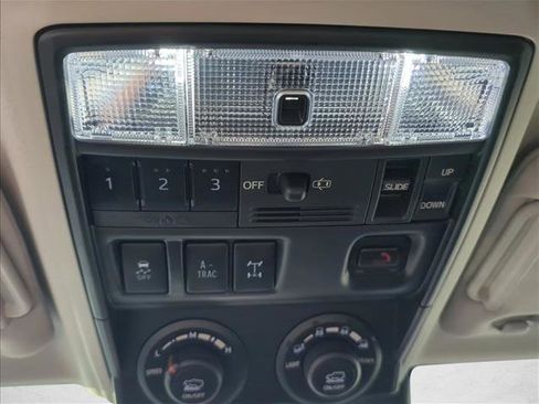 Used 2023 Toyota 4Runner TRD Off-Road Premium w/ Moonroof Package AWD/4WD image 22