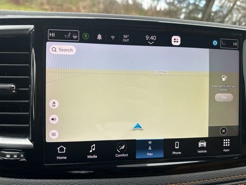 Used 2022 Chrysler Pacifica Pinnacle AWD/4WD image 28