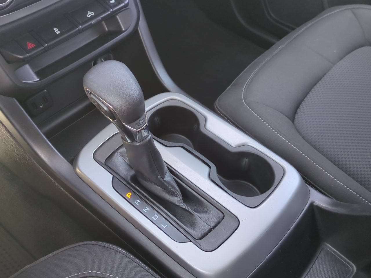 Used 2022 Chevrolet Colorado LT RWD image 15