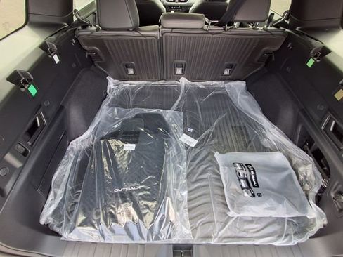 New 2026 Subaru Outback Limited AWD/4WD image 12