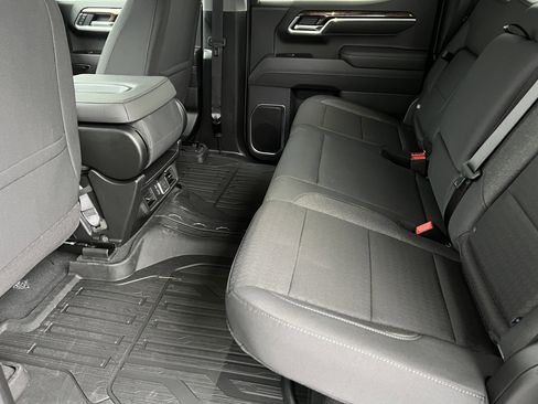 New 2026 GMC Sierra 1500 Elevation image 18