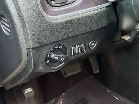 Used 2017 Dodge Charger SXT w/ AWD Premium Group image 10