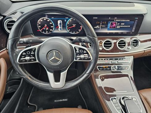 Used 2020 Mercedes-Benz E 450 4MATIC Sedan image 17