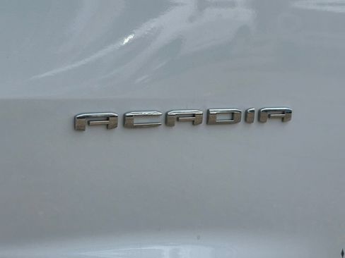 Used 2026 GMC Acadia Elevation w/ LPO, Floor Liner Package AWD/4WD image 15