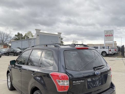 Used 2016 Subaru Forester 2.5i w/ Popular Package #2 image 5