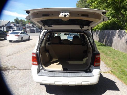 Used 2009 Ford Escape XLT FWD image 5
