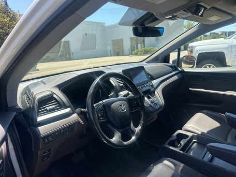 Used 2018 Honda Odyssey EX-L image 9