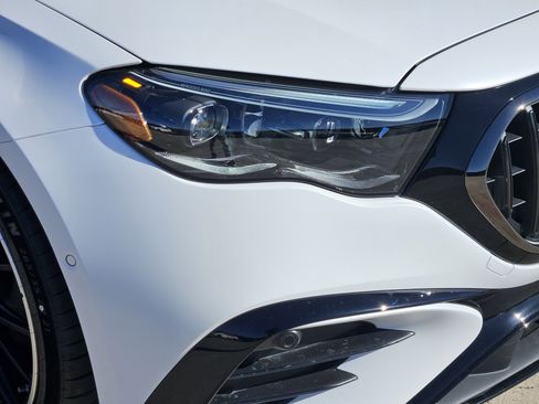 New 2026 Mercedes-Benz E 53 AMG e 4MATIC Sedan image 6