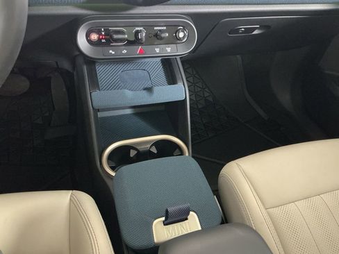 Certified 2025 MINI Cooper Countryman S image 13