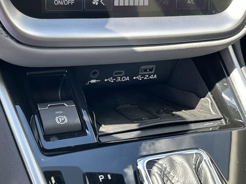 Certified 2025 Subaru Legacy Premium w/ Popular Package #1A image 25