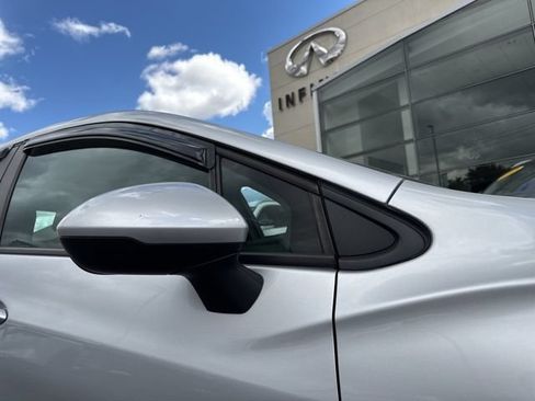 Used 2019 Chevrolet Cruze LS FWD image 21