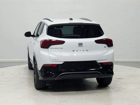 Used 2024 Buick Encore GX Sport Touring w/ Comfort Package image 7