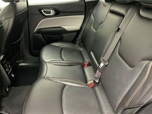 Used 2022 Jeep Compass Limited image 29