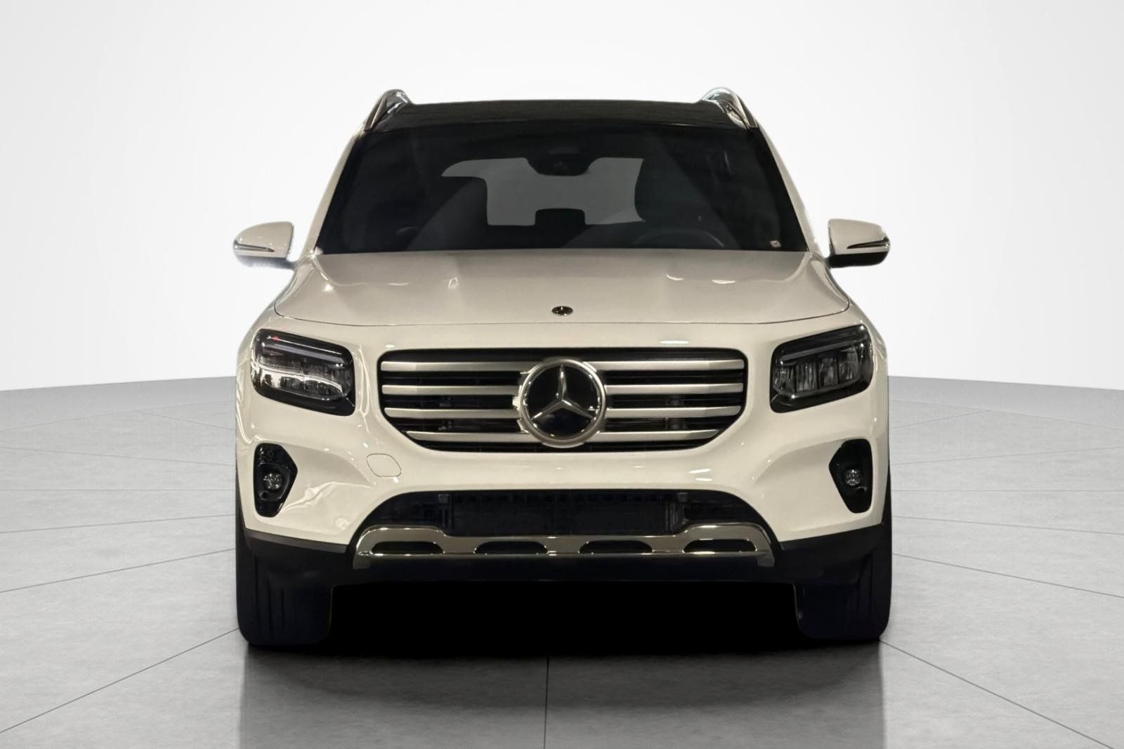 New 2026 Mercedes-Benz GLB 250 image 8