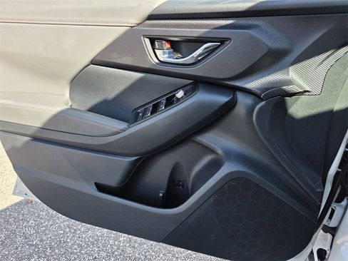 Used 2024 Subaru Crosstrek 2.5i Limited image 27