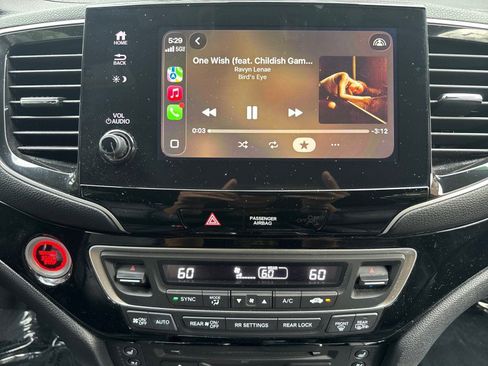 Used 2019 Honda Pilot Elite image 22