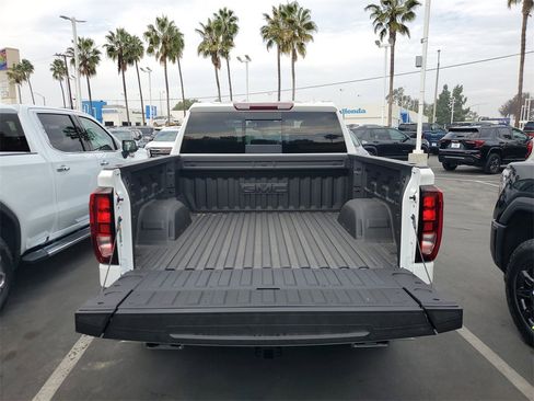 New 2026 GMC Sierra 1500 Elevation w/ Elevation Premium Package image 6