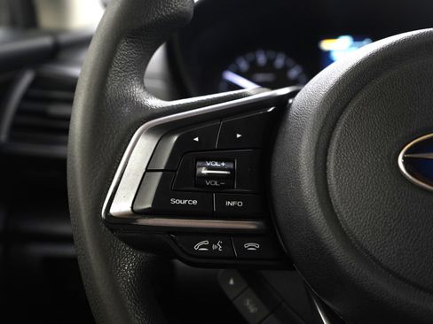 Used 2022 Subaru Crosstrek 2.0i image 25