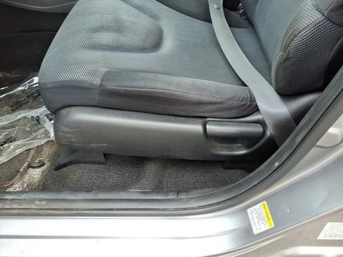 Used 2009 Honda Fit Sport image 17