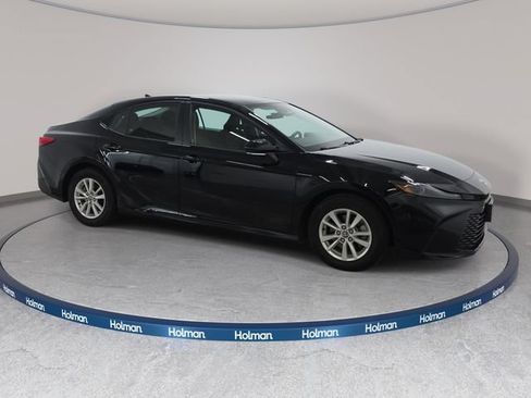 Certified 2025 Toyota Camry LE FWD image 3