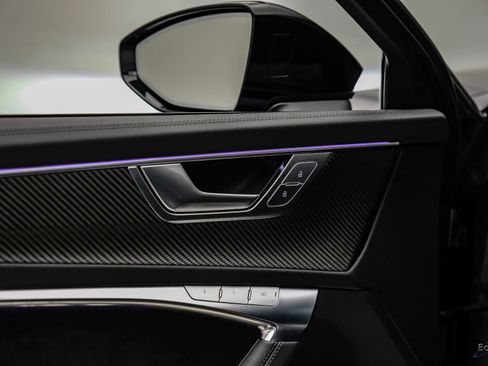 Used 2023 Audi RS 6 w/ Black Optic Package image 92