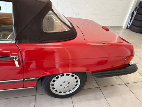 Used 1988 Mercedes-Benz 560 SL image 21