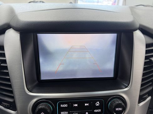 Used 2018 GMC Yukon SLT image 18