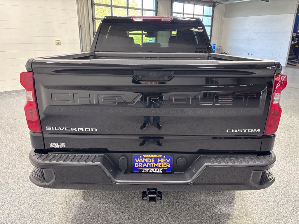 Used 2024 Chevrolet Silverado 1500 Custom AWD/4WD image 6