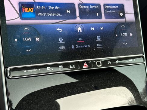 Used 2024 Mercedes-Benz S 580e 4MATIC Sedan image 25