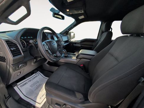 Used 2017 Ford F150 XLT w/ Equipment Group 302A Luxury image 9