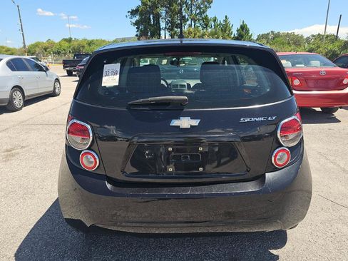 Used 2014 Chevrolet Sonic LT FWD image 4