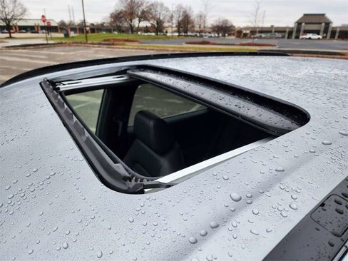 Used 2024 Honda CR-V Sport-L image 4