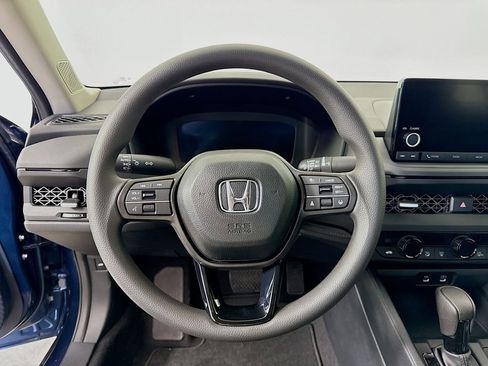 New 2025 Honda Accord SE image 12