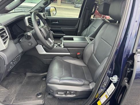 Used 2024 Toyota Tundra Platinum image 9