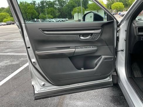 Used 2025 Honda CR-V Sport-L image 24
