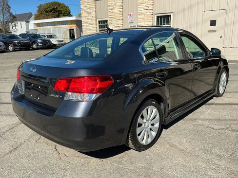 Used 2011 Subaru Legacy 2.5i Limited image 3